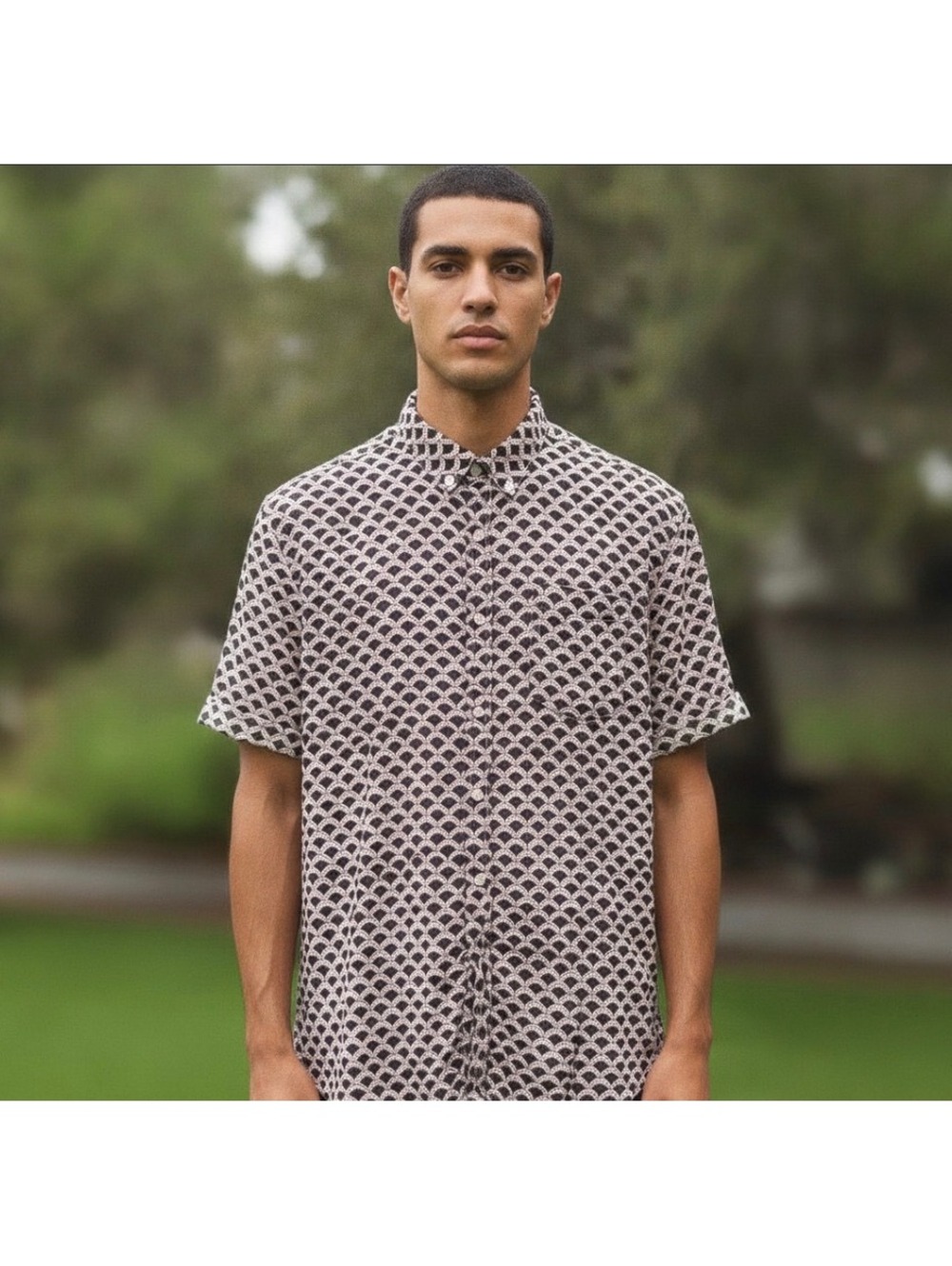 JACHS New York Mens Red White and blue scale button-down short sleeve shirt size